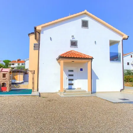 Holiday home Tereza Malinska